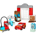 Конструктор LEGO DUPLO Disney Візит МакКвіна в гараж Дока