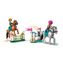 Конструктор LEGO Friends Кінна стайня і академія верхової їзди