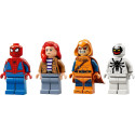 Конструктор LEGO Super Heroes Квартира Пітера Паркера