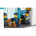 Конструктор LEGO City Аеропорт із літаком